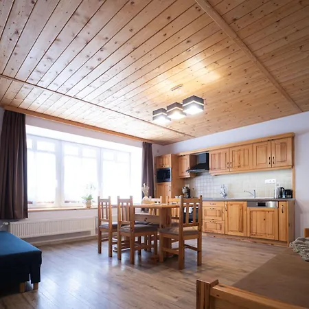 Apartmenthaus Esther 아파트 Ramingstein