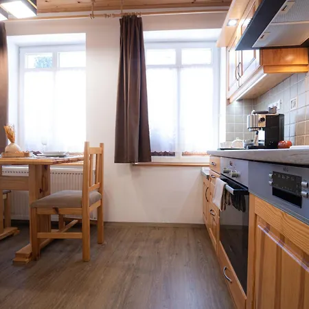 Apartmenthaus Esther アパート